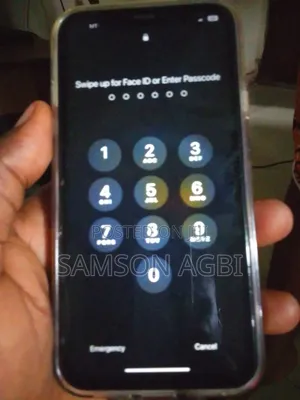 Apple iPhone 11 64 GB Black