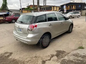 Toyota Matrix 2004 Silver