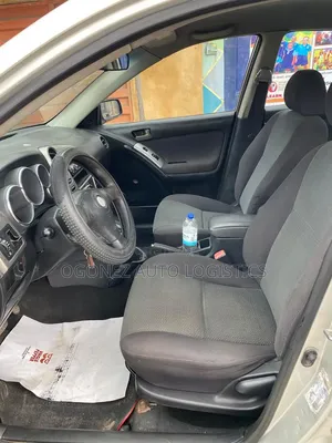 Toyota Matrix 2004 Silver