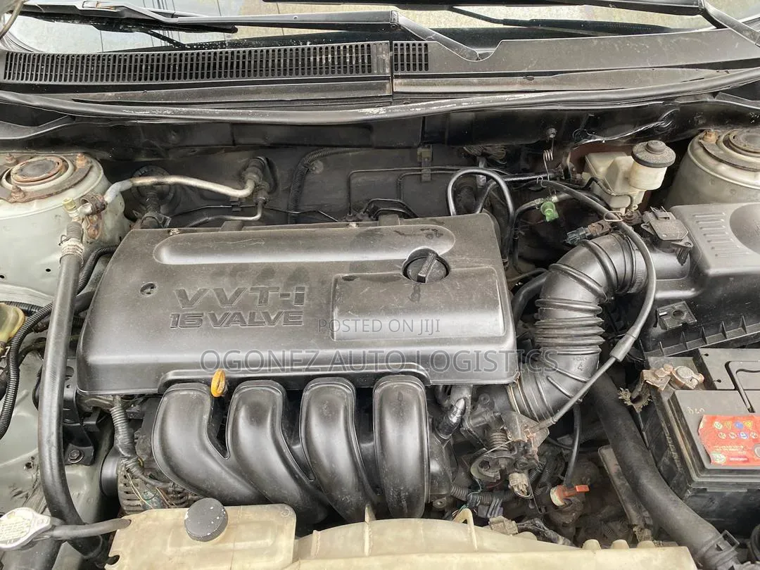 Toyota Matrix 2004 Silver