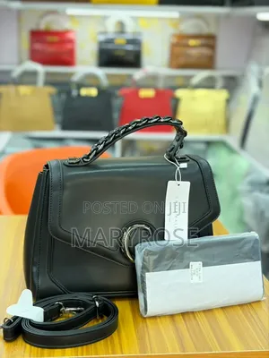 Sakumzi Luxe