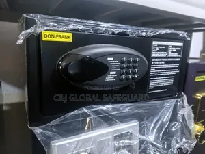 Digital Laptop Displays Safeguard
