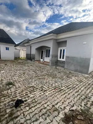 2bdrm Bungalow in Efab Verizon, Karsana for rent
