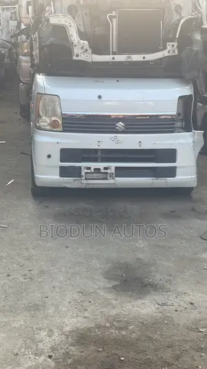 Suzuki Every 2005
