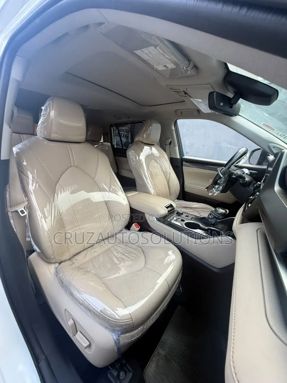 Toyota Highlander Limited 2022 White