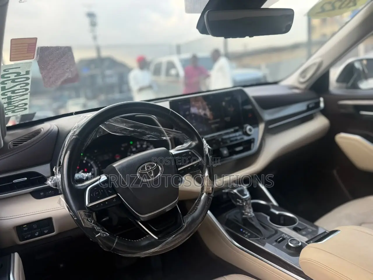 Toyota Highlander Limited 2022 White