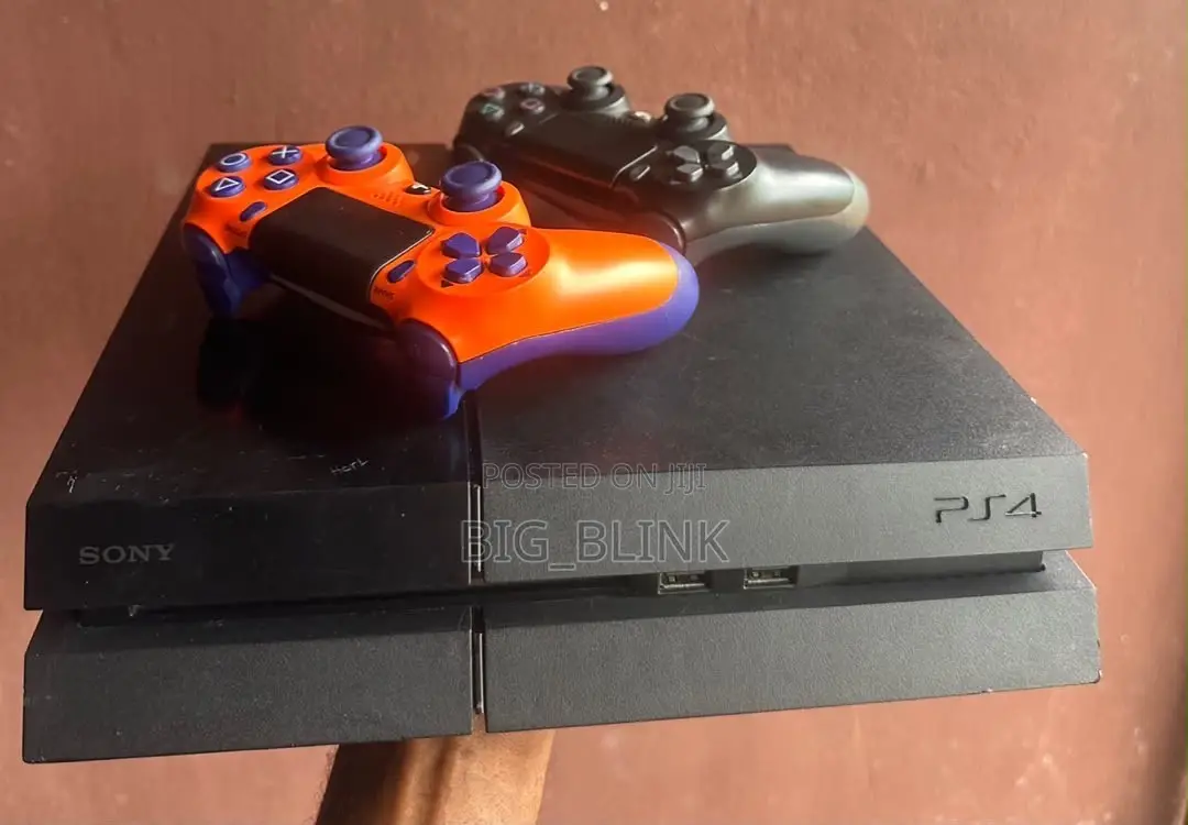 PlayStation 4 Fat