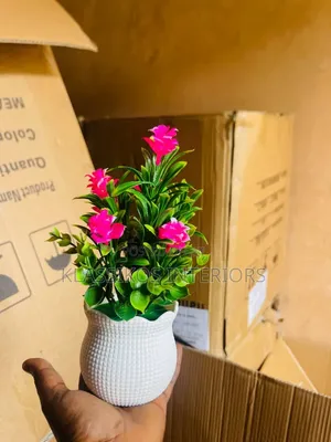 ​Executive Office Desk Artificial Flower Pot
