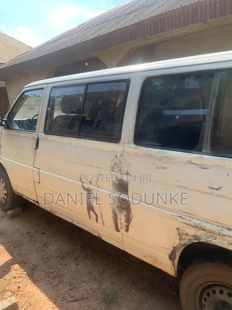 Volkswagen Transporter 2020 White