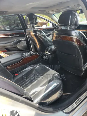 Hyundai Genesis 2017 Silver