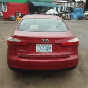 Kia Cerato 2015 Burgundy