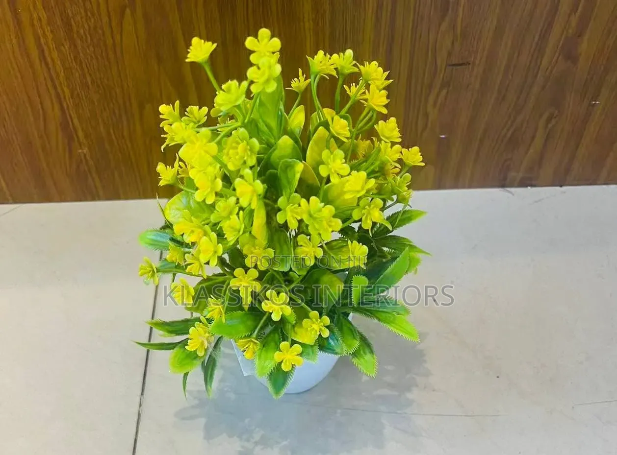 Elegant Artificial Indoor Plants With Pot