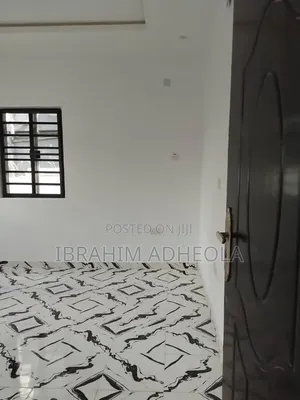 2bdrm Apartment in Isheri for rent
