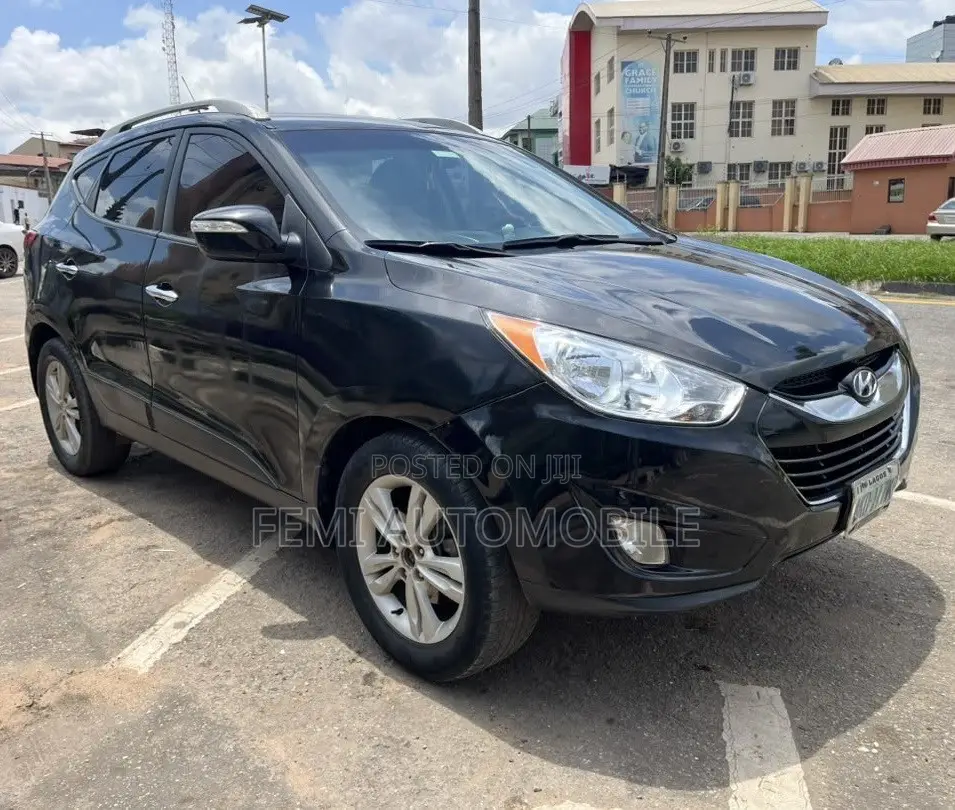 Hyundai Ix35 2012 Black