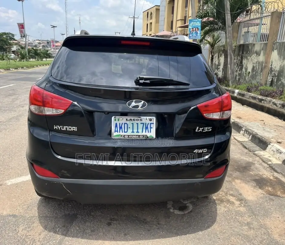 Hyundai Ix35 2012 Black