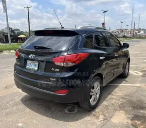 Hyundai Ix35 2012 Black