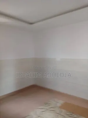 Mini Flat in Isheri for rent