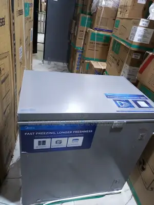 Midea 197L Chest Freezer MDRC277FZG43NGG Storage Equipment