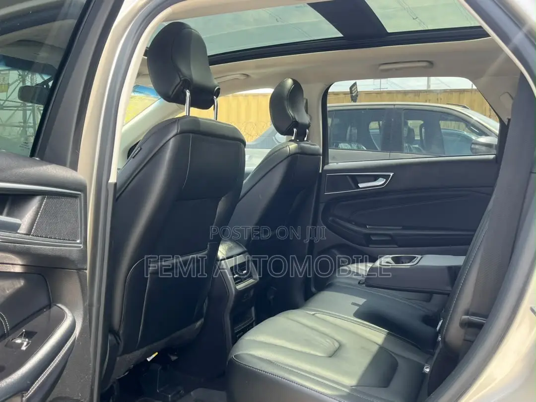 Ford Edge 2018 Gold