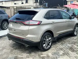 Ford Edge 2018 Gold