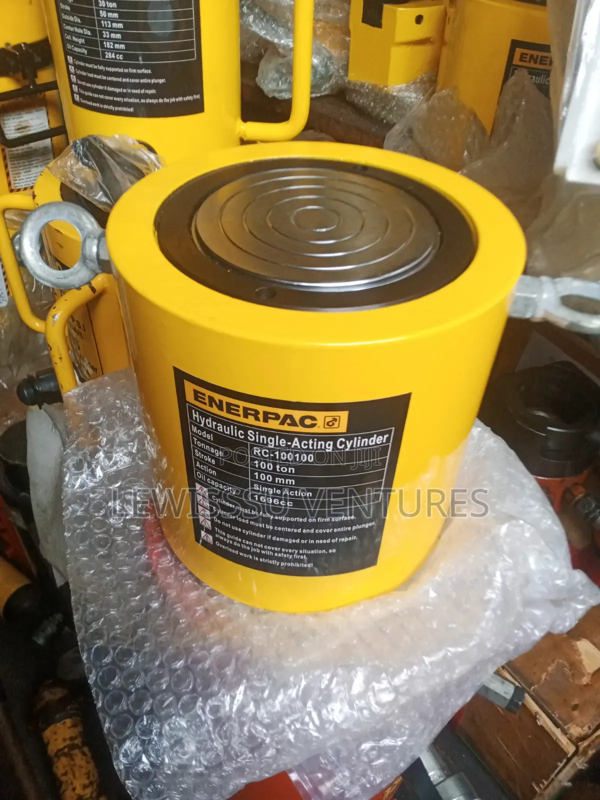 ENERPAC 100 Tons Seal Jack