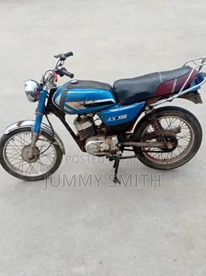 Suzuki AX4 2010 Blue