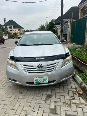 Toyota Camry 2009 Silver