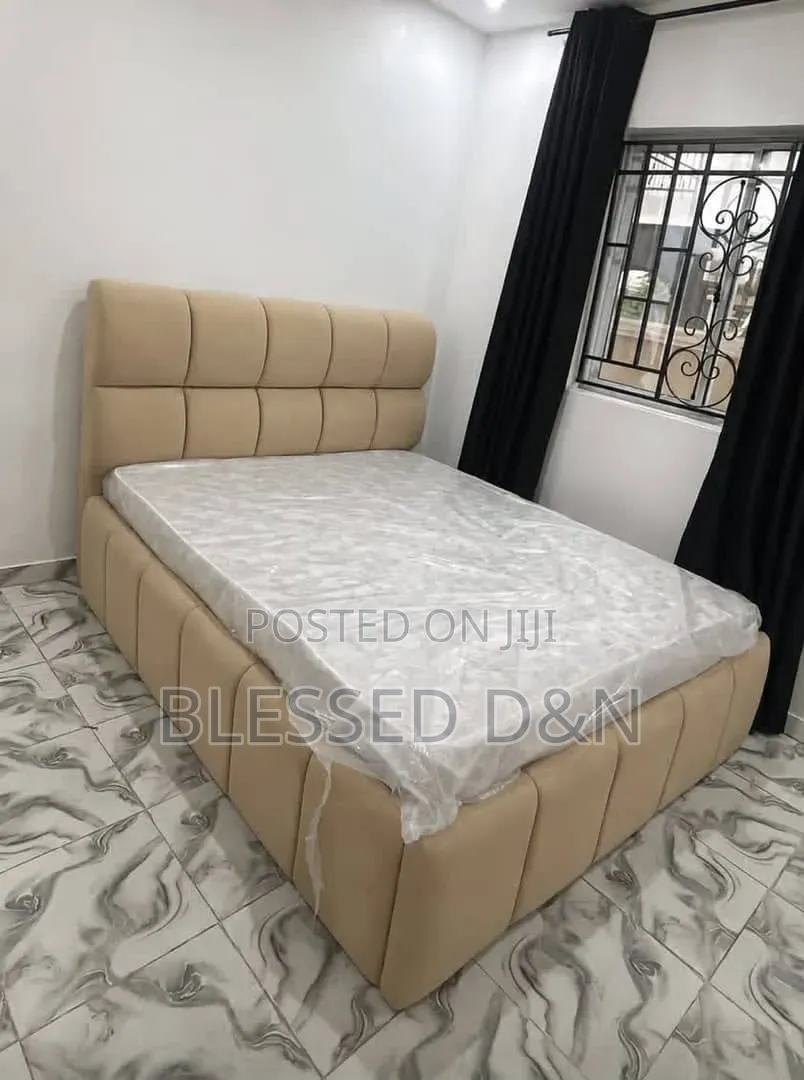 Luxury Standard Quality Bubble Bed Frame