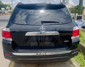 Toyota Highlander 2012 Black