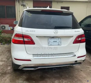 Mercedes-Benz M Class ML350 4MATIC 4dr SUV AWD (3.5L 6cyl 7A) 2014