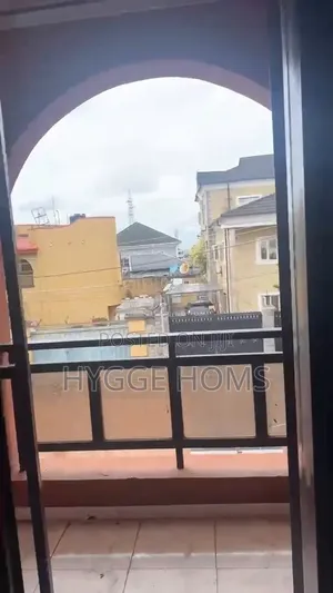 3bdrm Apartment in Maplewood Estate, Oko-Oba for rent