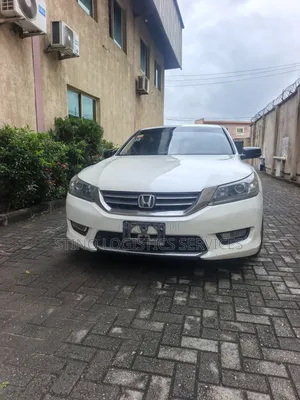 Honda Accord 2013 White