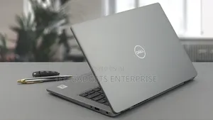 Laptop Dell Latitude 7310 32GB Intel Core i7 SSD 512GB