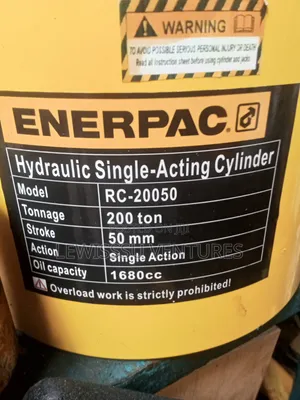 ENERPAC 200 Tons Seal Jack