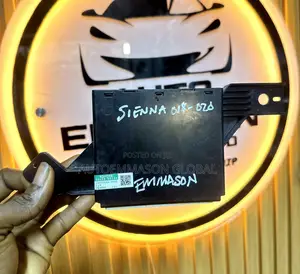 Toyota Sienna (2018–2020) AC Amplifier Module