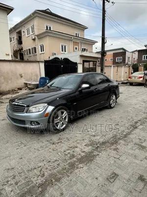 Mercedes-Benz C300 2009 Black