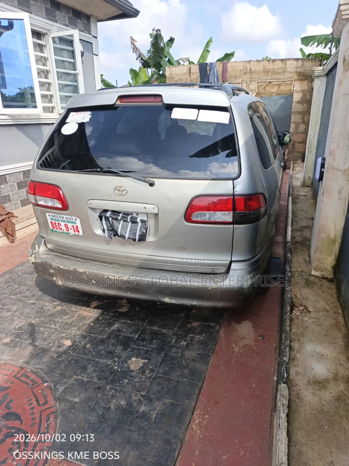 Toyota Sienna 2003 Silver