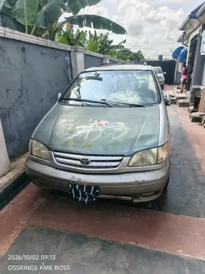 Toyota Sienna 2003 Silver