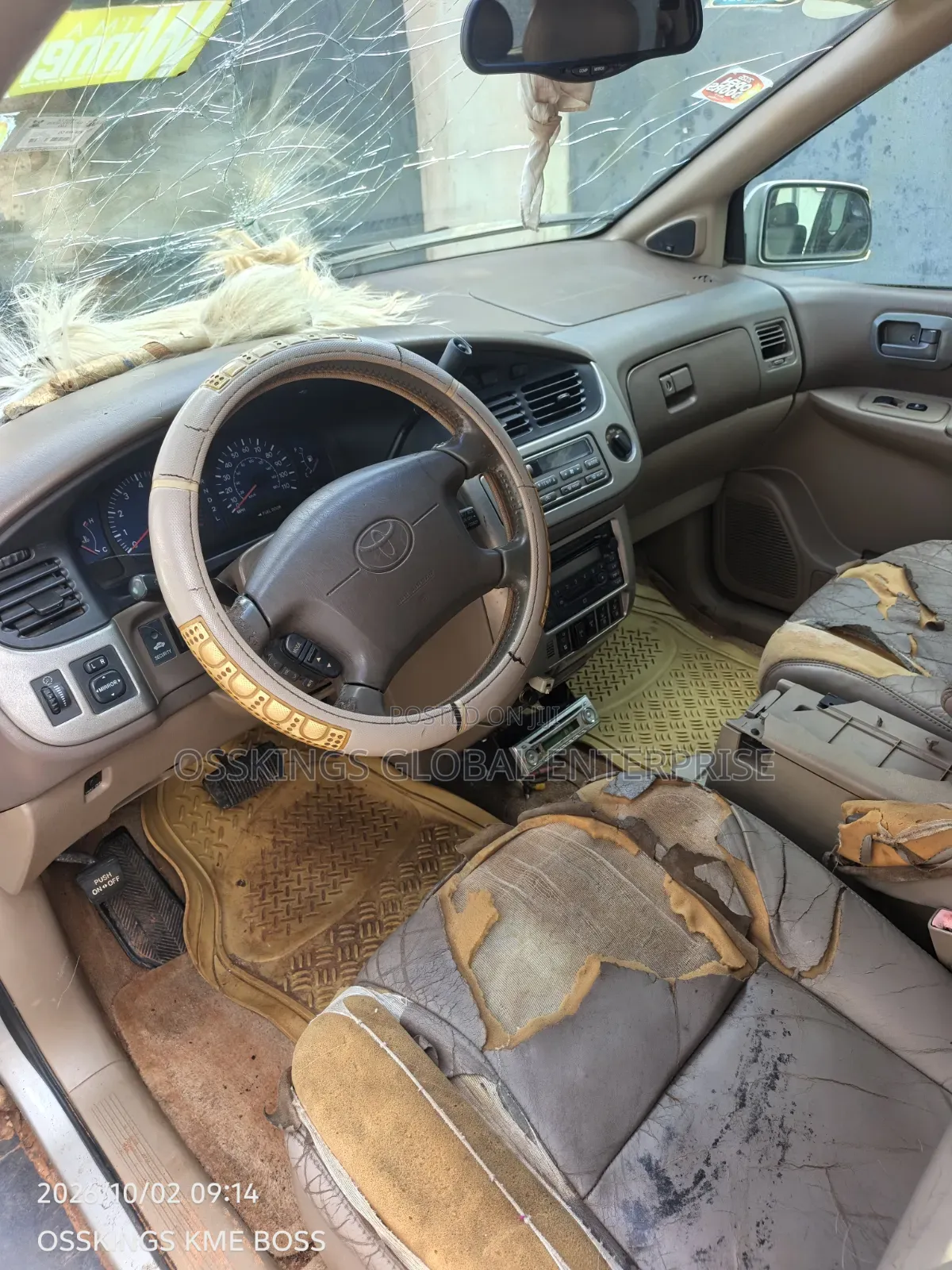 Toyota Sienna 2003 Silver