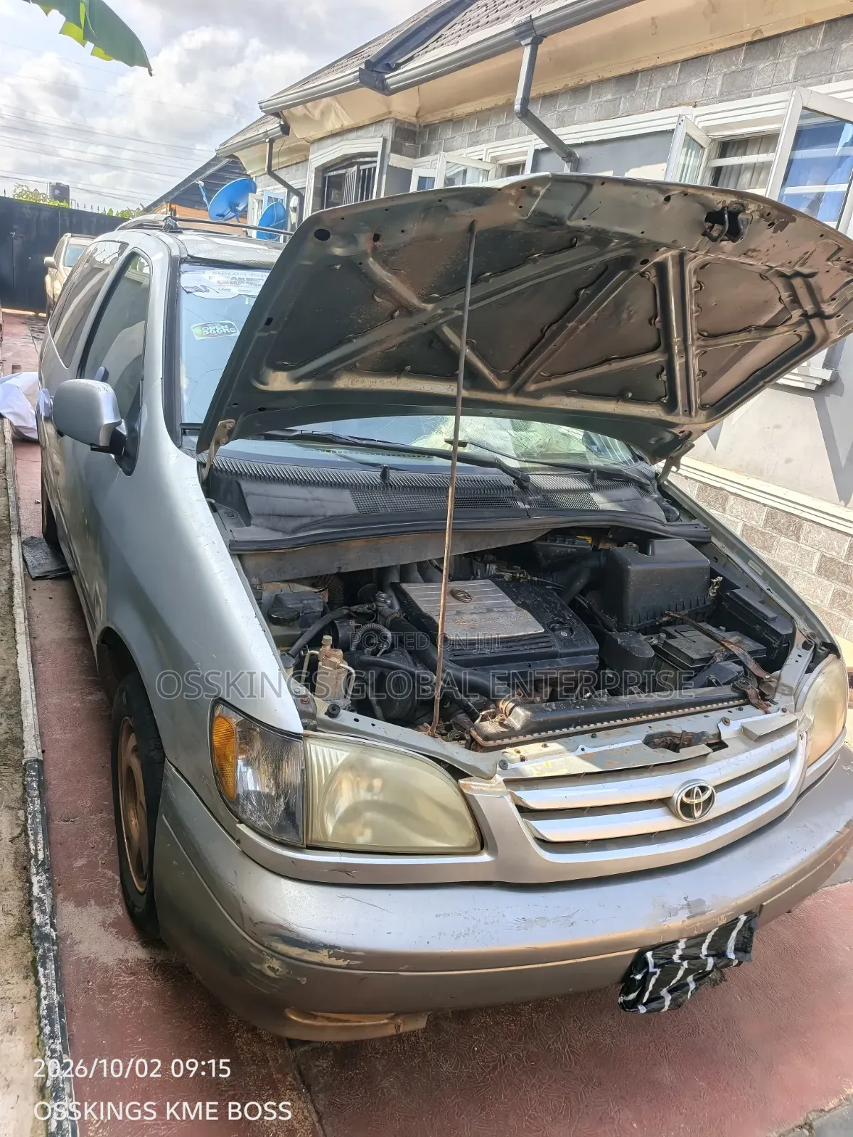 Toyota Sienna 2003 Silver