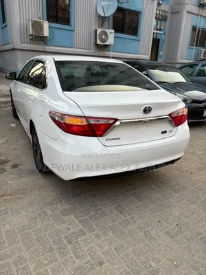 Toyota Camry 2017 White