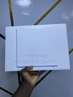 New Laptop Apple MacBook Air 2025 M4 16GB Apple M4 SSD 256GB