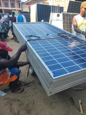 725watts Jinko Solar Panel