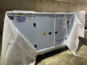 Perkins 200kVA Diesel Generator With Soundproof Canopy