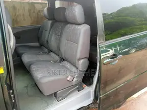Toyota Previa 2003 Green