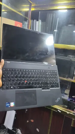 Laptop Lenovo ThinkPad T15 Gen1 16GB Intel Core i7 SSD 512GB