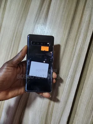 Samsung Galaxy S10 5G 256 GB Black