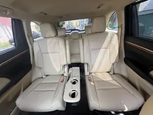 Toyota Highlander Limited 2019 White