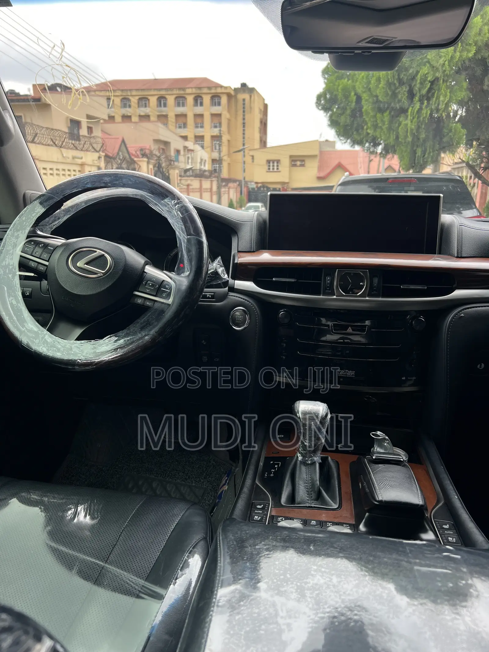 Lexus LX 570 AWD 2017 Black