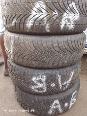 Tukunbo Tyre 235/60r18 for Rx 330 Lexus